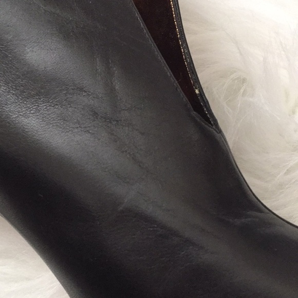 BCBGMAXAZRIA Durress peep-toe high-heel bootie - Picture 3 of 7